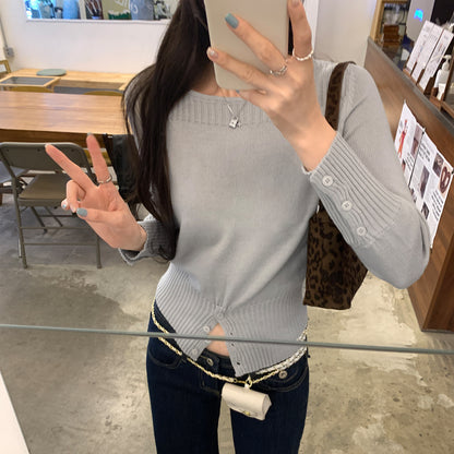 Chic  Fitted Buttoned Slim-Fit Knit Top for Women, Short Length, Long Sleeve
