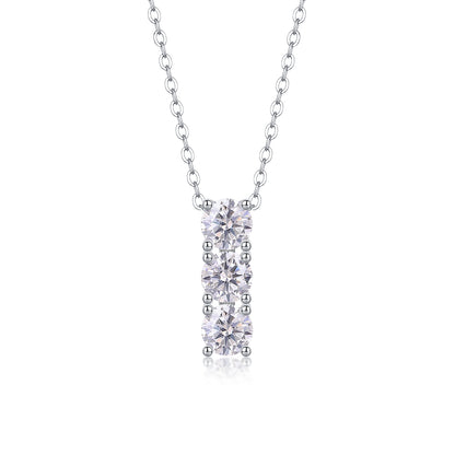 One-character Circle - A Fashionable And Light Luxury Jewelry Pendant Necklace Set With Top-quality Moissanite, S925 Silver Plated Platinum