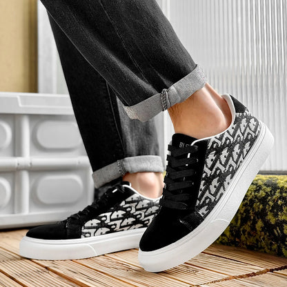 Skateboard Shoes Men Canvas Sneakers Casual Breathable Walking Shoes Lightweight Flat Shoes for Men Street Trend Sport Shoe