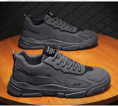 New Climbing Safety Shoes for Men Mesh Breathable Outdoor Sports Trend Low-top Skating Shoe Male Light Non-slip Platform Sneaker