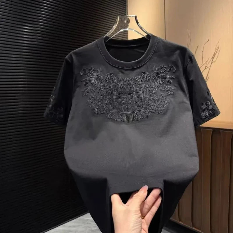 Black Men's T-Shirt with Embroidered Chinese Traditional Pattern Round Neck Short Sleeve Casual Tee for Daily Wear Summer