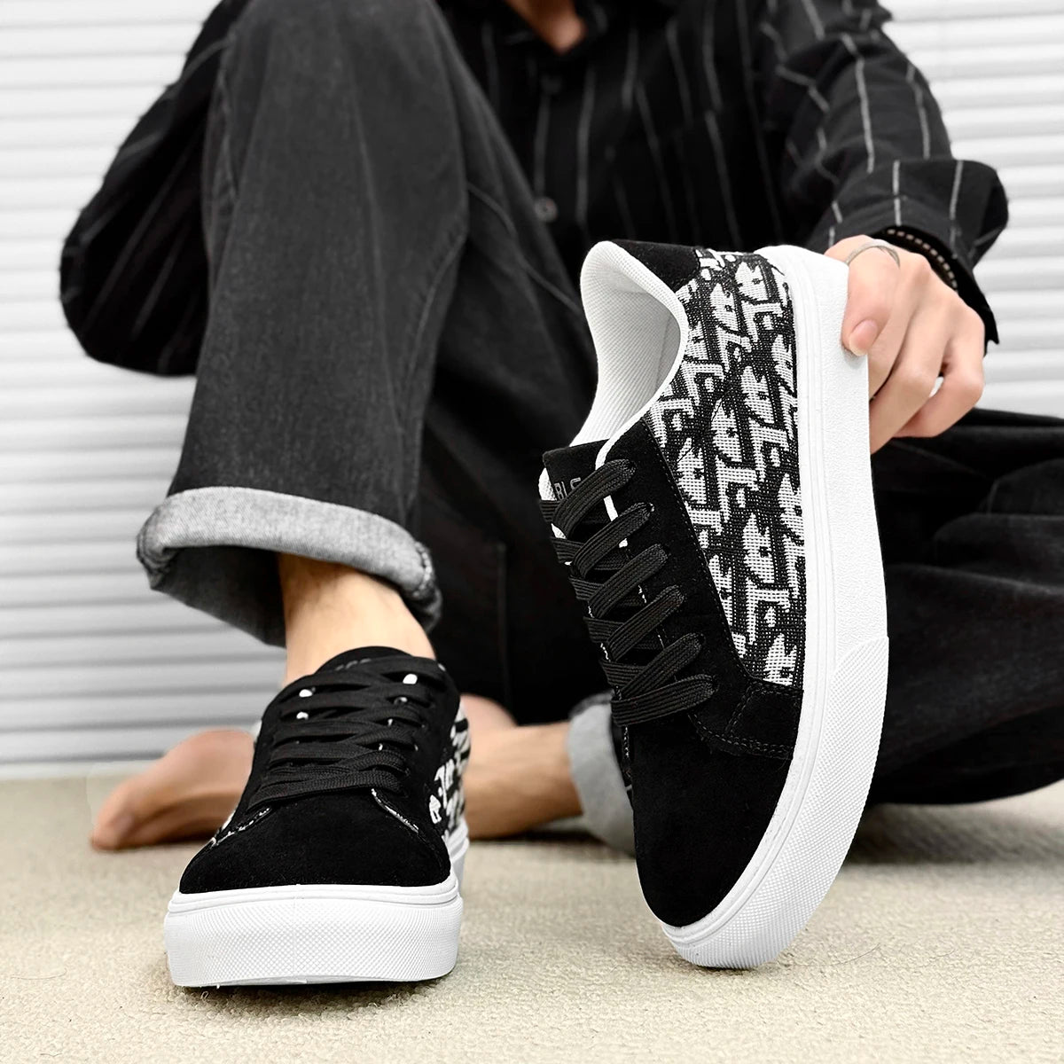 Skateboard Shoes Men Canvas Sneakers Casual Breathable Walking Shoes Lightweight Flat Shoes for Men Street Trend Sport Shoe