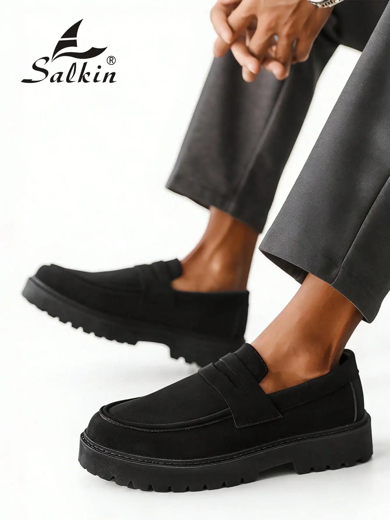 New Designer Casual Shoes Men's Slip On Loafers Preppy Comfortable Business Commute Outdoor Men Sneakers Suede Leather Shoes