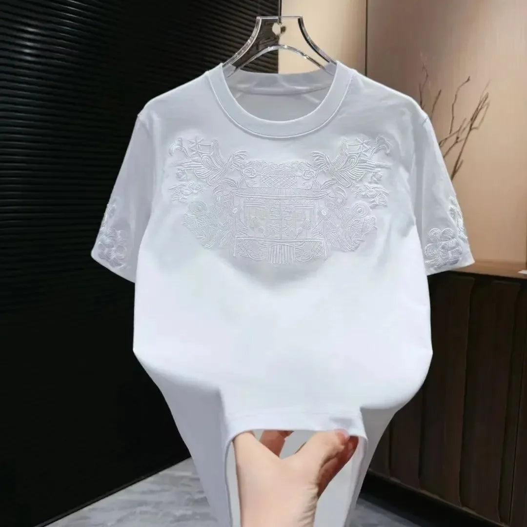 Black Men's T-Shirt with Embroidered Chinese Traditional Pattern Round Neck Short Sleeve Casual Tee for Daily Wear Summer