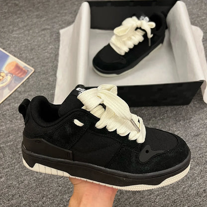 New Women's Fashion Versatile Skateboard Shoes Casual Breathable Sports Shoes