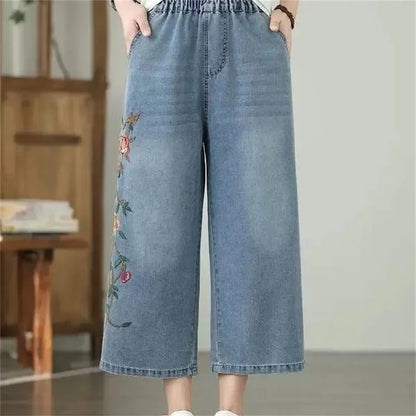 Artistic retro Heavy industry Embroidered Denim Wide leg Pants Spring Summer 2025 New Women's Loose waist Casual Nine Fen Jeans