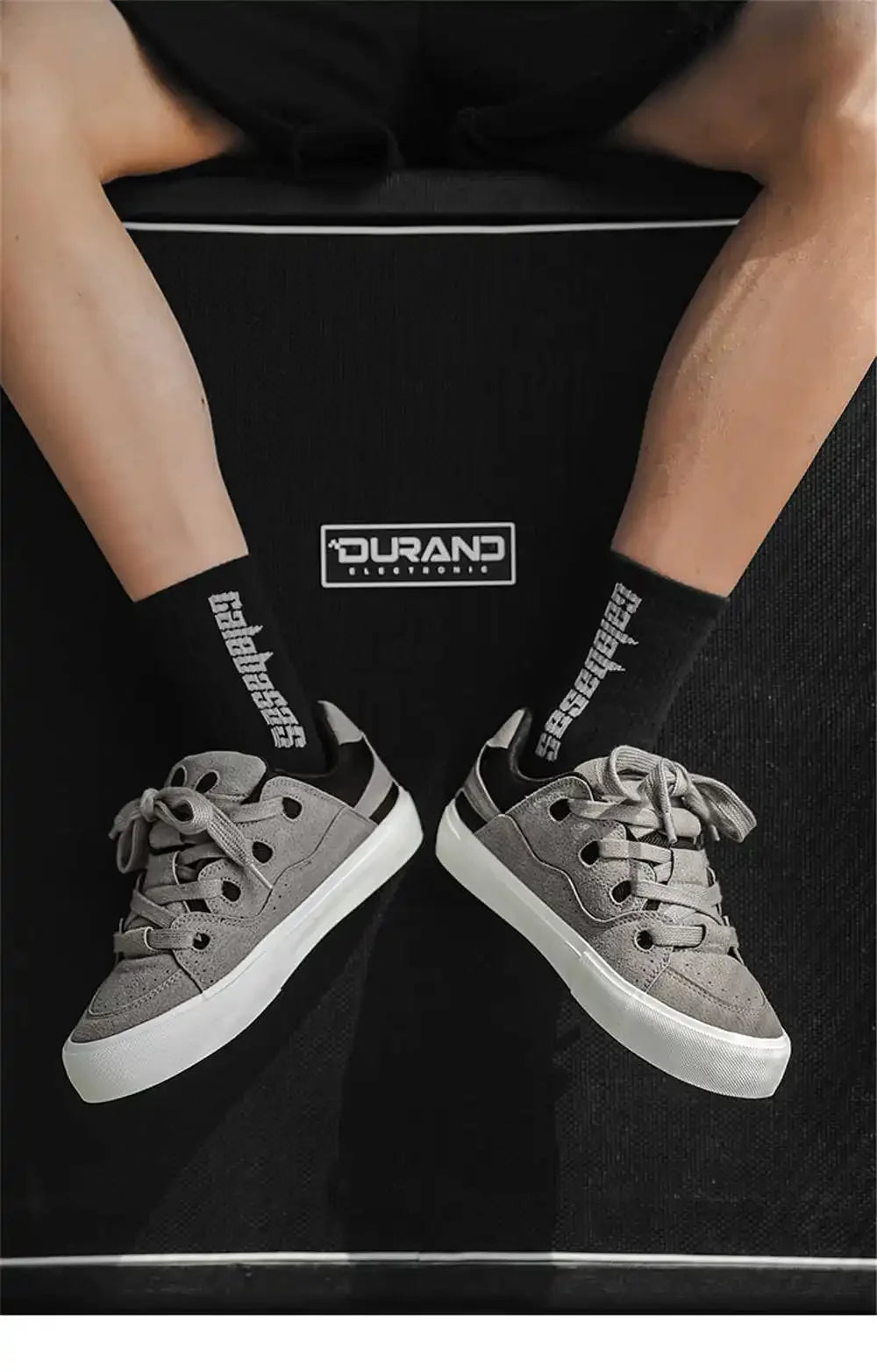 2025 Tennis Sole Light Weight 48 Size Men's Sneakers Skateboarding Spring Shoes Men Luxury Famous Brand Sport Caregiver Tenus