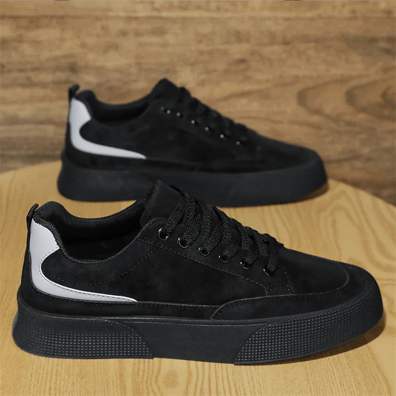 Men's casual sports shoes flat sole design low-top lace style soft soles comfortable and non-skid suitable for daily wear