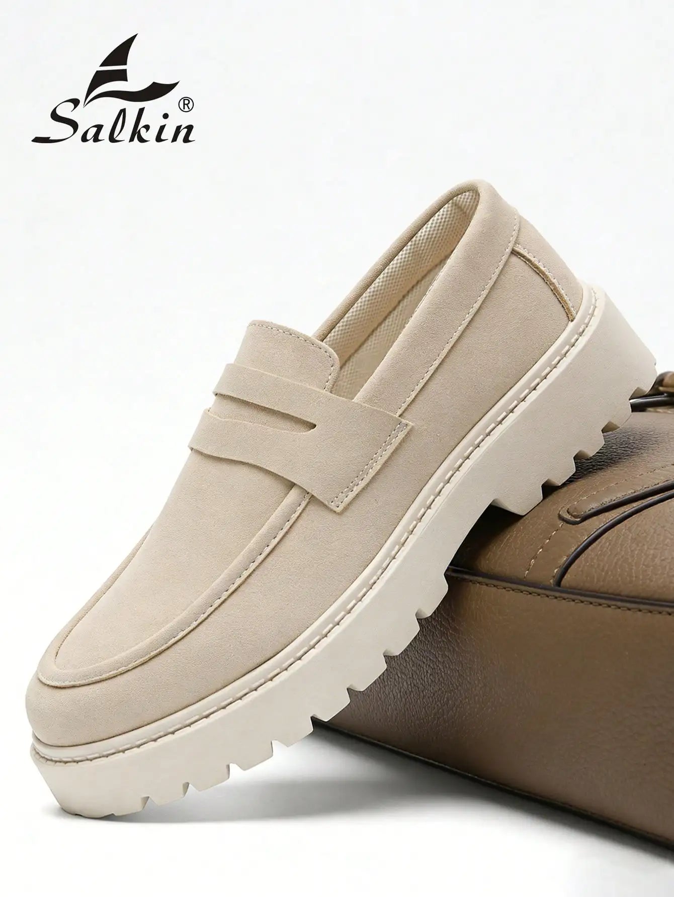 New Designer Casual Shoes Men's Slip On Loafers Preppy Comfortable Business Commute Outdoor Men Sneakers Suede Leather Shoes