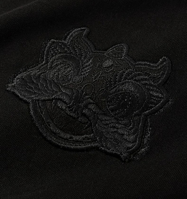 Male Tees Shirts Skinny Embroidery Lion New In Party Y2k Original Tops Hot Basic Korean Popular Clothes Cool Cheap Men's T-shirt
